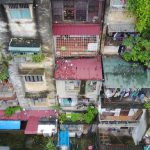 Hình ảnh ‘không thể tin nổi’ chung cư cũ nát bậc nhất Hà Nội